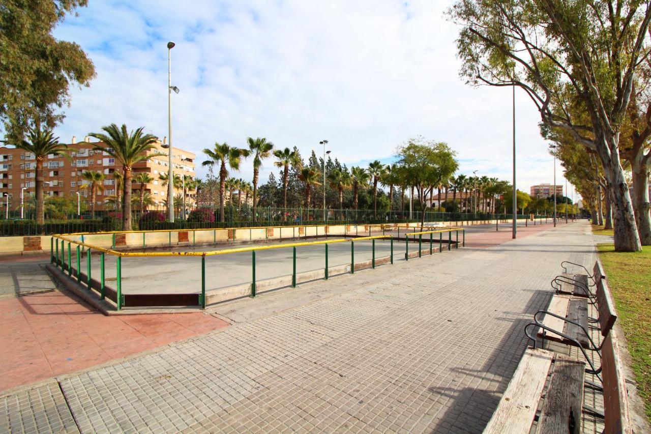 Global Properties, Los Claveles - Práctico apartamento con WIFI en Sagunto Exterior foto