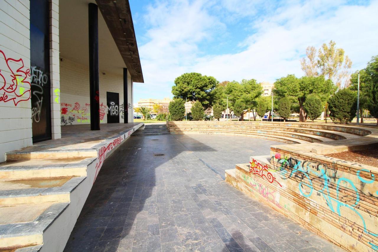 Global Properties, Los Claveles - Práctico apartamento con WIFI en Sagunto Exterior foto
